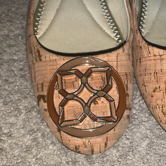 Kelly & Katie Taupe Ballet Flats - Picture 2 of 6